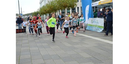 Lauf suchen - elektronische Zeitmessung - Ruhrgebiet - 800 m Kinderlauf (CWR Dortmund) - Charity Walk and Run Dortmund