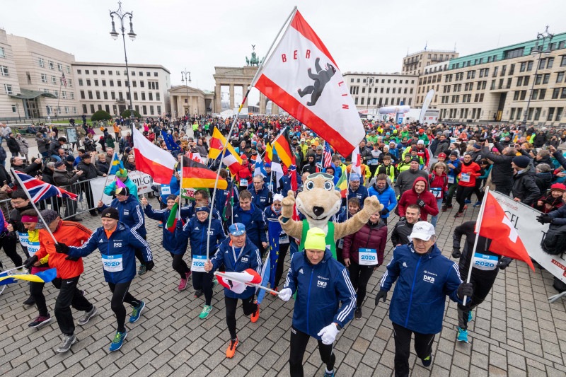 Silvesterläufe in Deutschland: Marathon-Spezialistin Steinruck schlägt Gesa Krause - MYLAUF