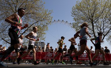 Eliud Kipchoge schwächelt bei Elite-Marathon in London - MYLAUF