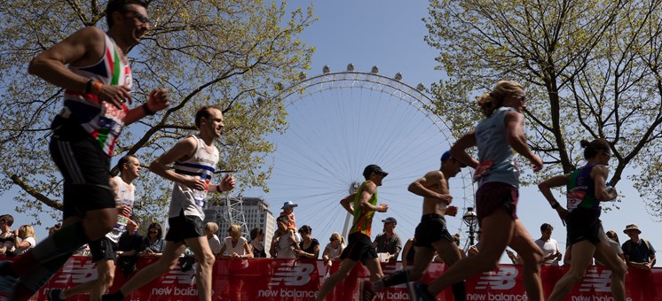 Eliud Kipchoge schwächelt bei Elite-Marathon in London - MYLAUF