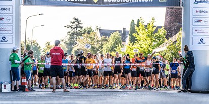 Lauf suchen - Strecken: Halbmarathon - Bayern - Fürst Carl Seenlandmarathon
