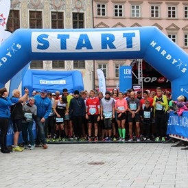 Lauf: Über 1000 Läufer warten auf den Startschuss! - 14. Hardy´s Stadtlauf Landsberg