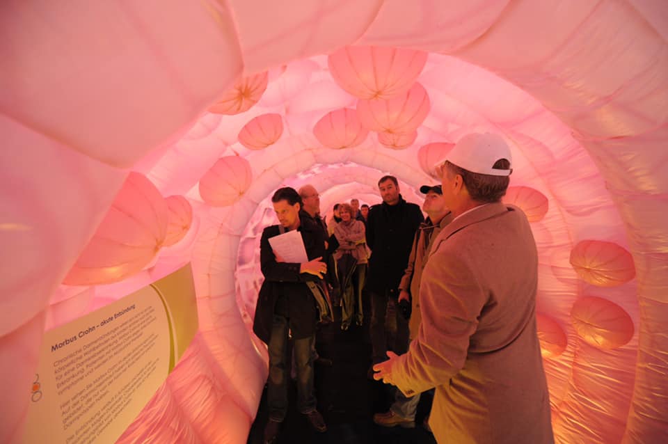 Lauf suchen - Europas größtes begehbares Darmmodell wird vor Ort sein - 1. Lila Hoffnung Charity Run