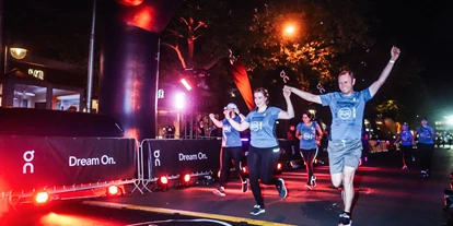 Lauf suchen - Monat: September - Weserbergland, Harz ... - SportScheck Night RUN Hannover