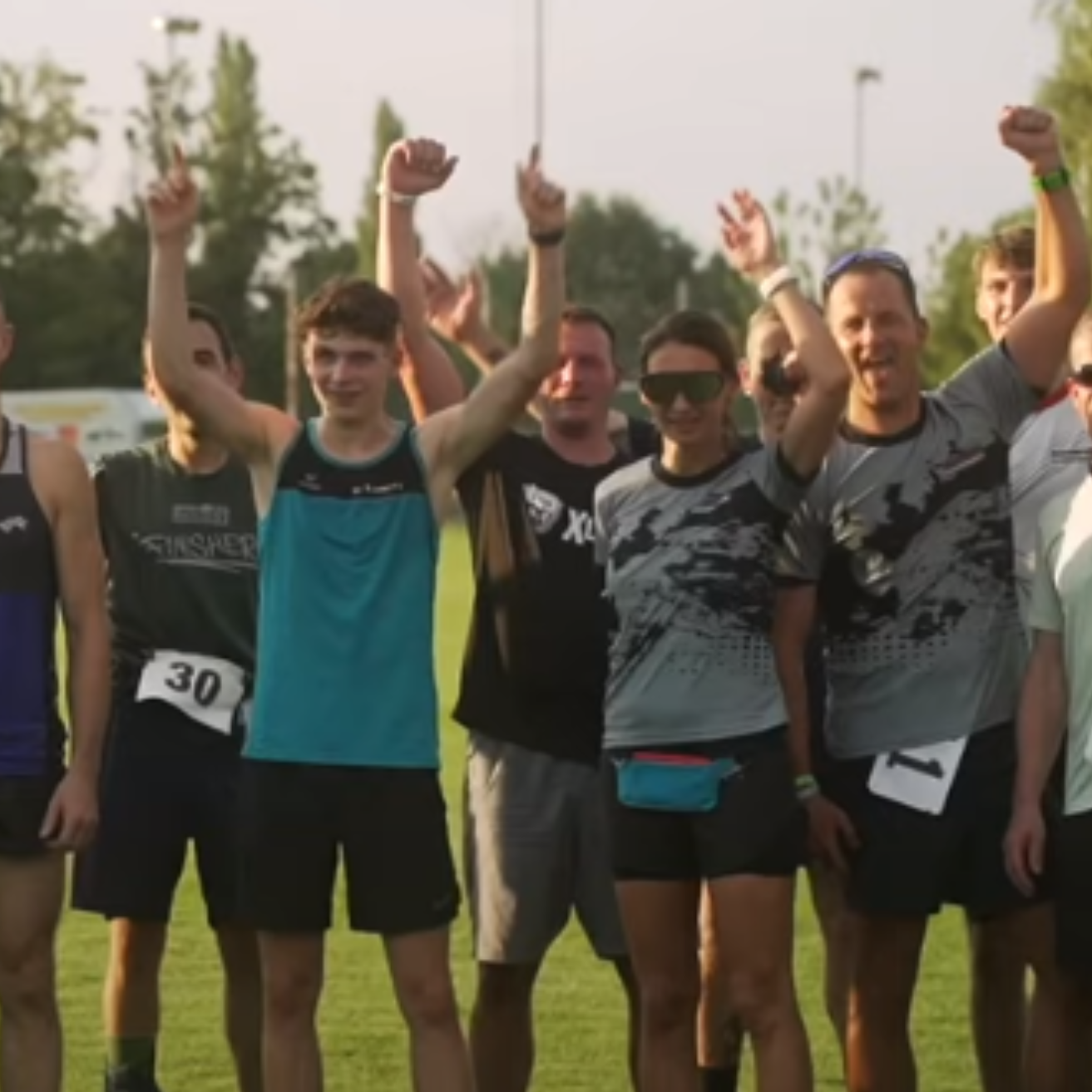 Lauf suchen - zufriedene Läufer. - Peitz bewegt sich 