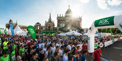 Lauf suchen - Brandenburg - AOK Firmenlauf Potsdam am 14. Mai 2019 // Am Neuen Palais, Potsdam - AOK Firmenlauf Potsdam