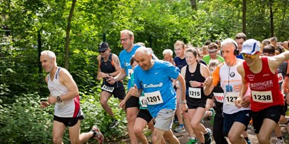Lauf suchen - Monat: Juni - Start des 10 km Laufes 2017

Bildrechte: Benedikt Ziegler/DKRS - Rheumakids in Motion – laufen für Rheumakinder
